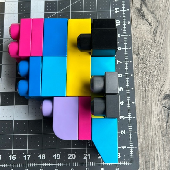 Mega Bloks Brick Building Stem Toy 110 pieces - Picture 8 of 11